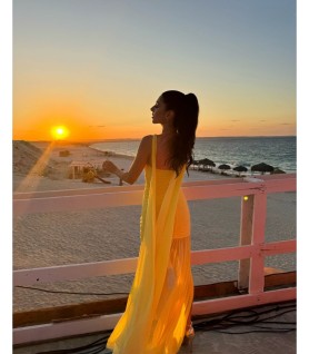 Robe NELYA